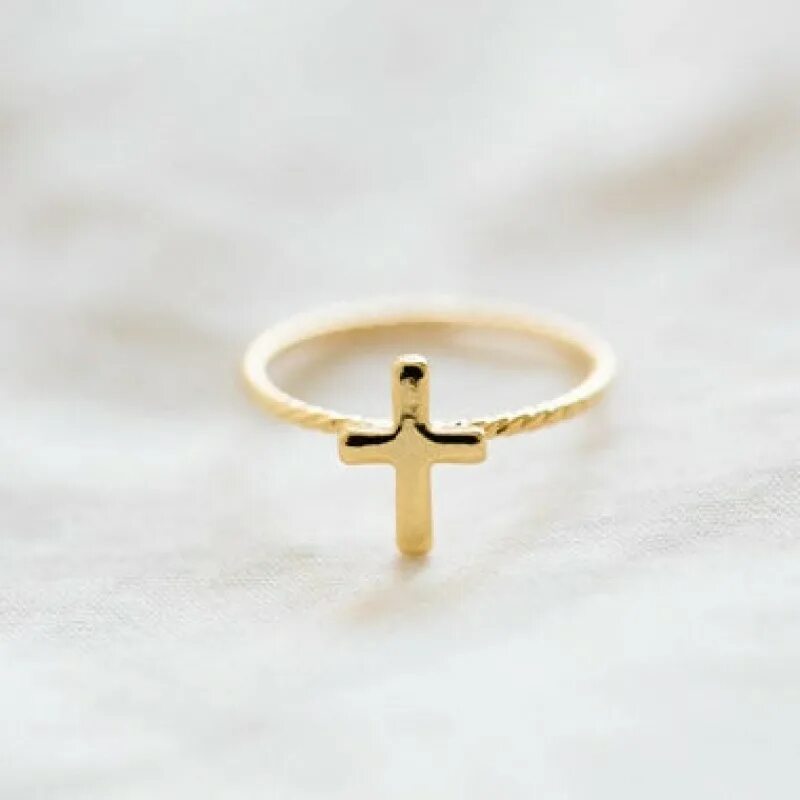 кольцо с крестиком серебро.