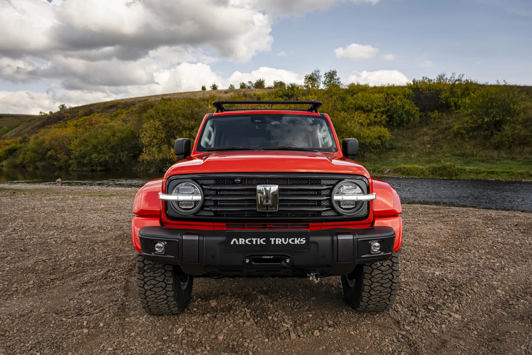 Танк арктик тракс. Tank 300 arctic trucks. Tlc 300 arctic trucks. Toyota hilux arctic trucks at35. Tank 300 arctic trucks.