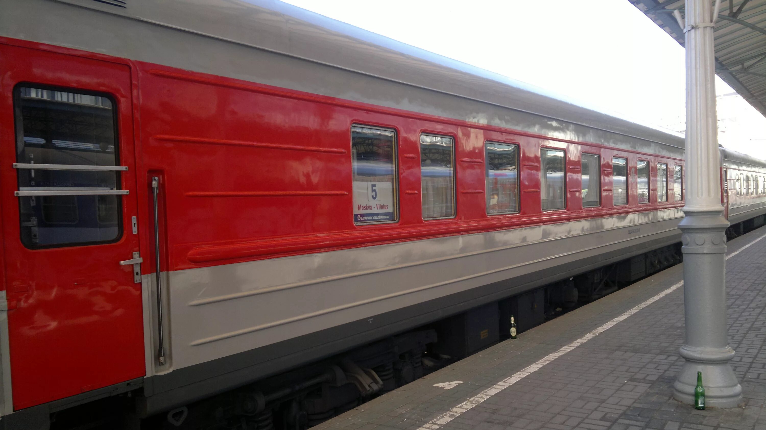 Калининград вильнюс поезд. Питер литва поезд. Поезд 235. Станция вильнюс поезд калининград. Вильнюс ж д вокзал.