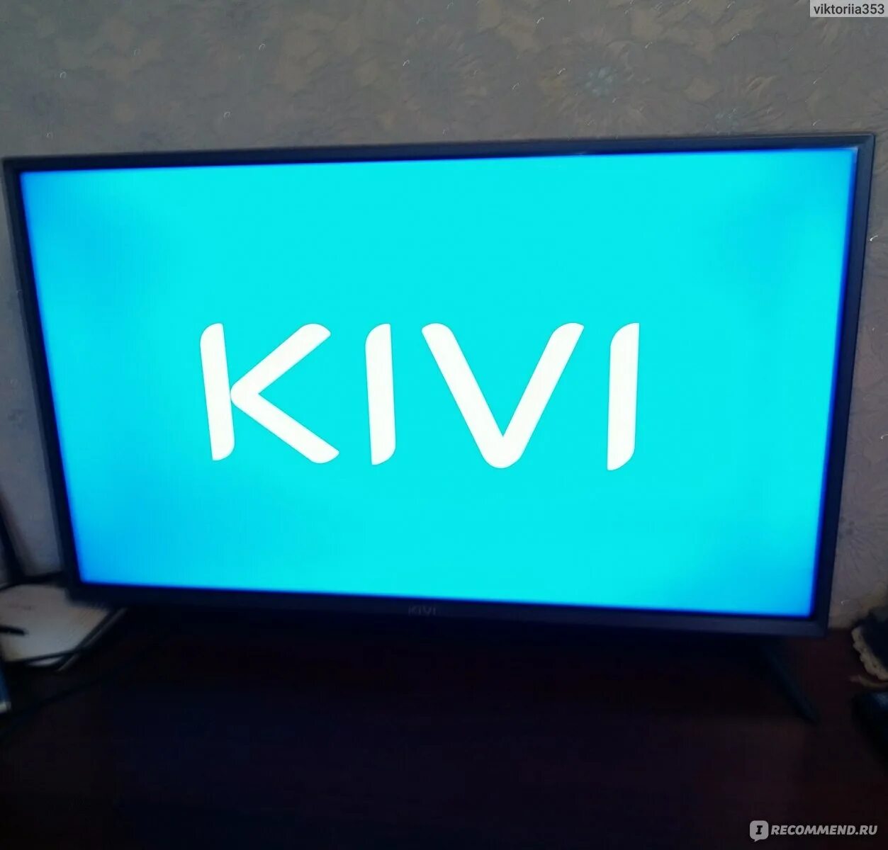 Телевизор kivi. Kivi 32 дюйма. Led kivi 32h740lb Оперативная память. Телевизор kivi youtube. Телевизор kivi 32 висит на заставке.