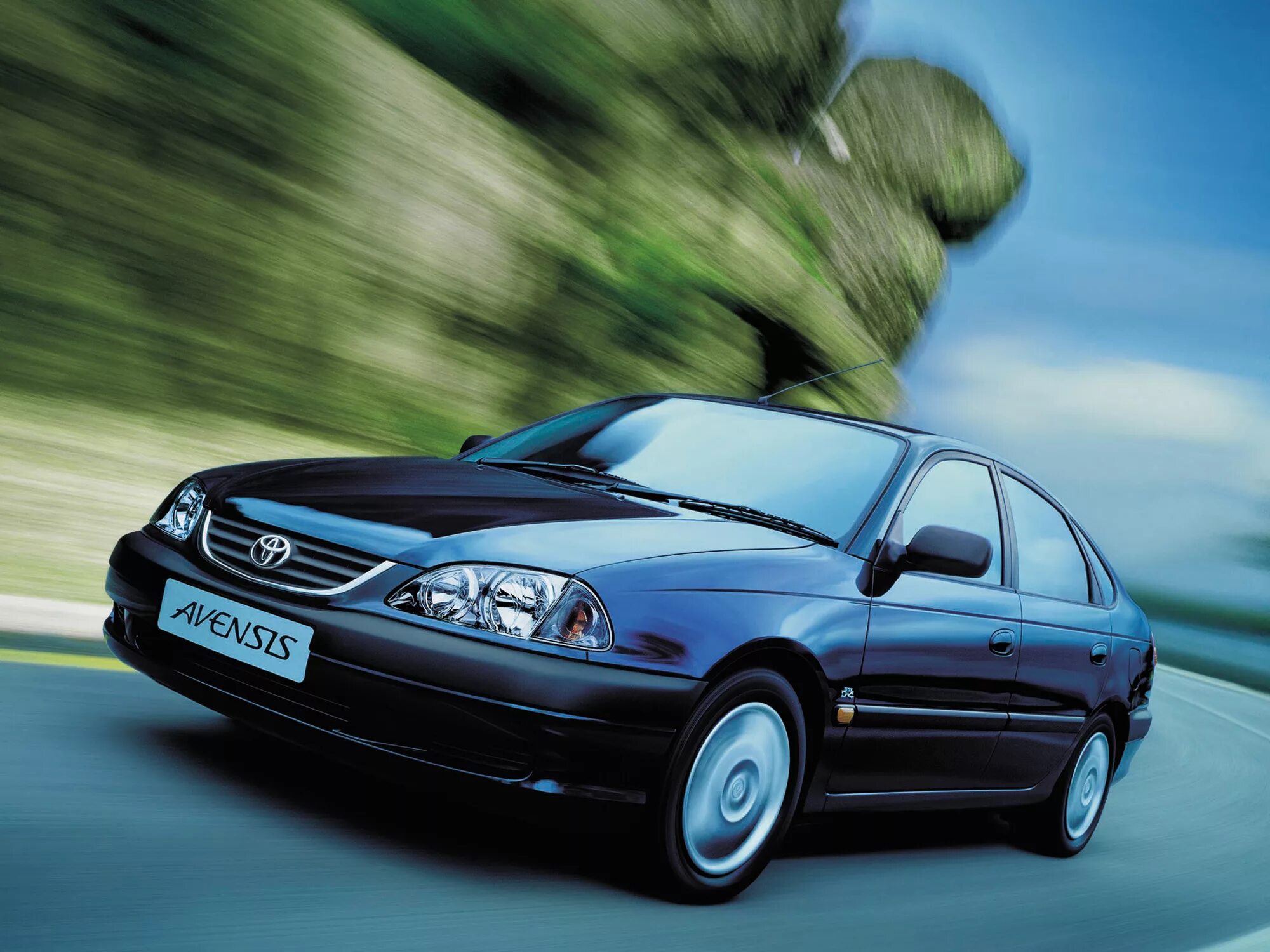 Тойота авенсис первое поколение. Авенсис 1 поколения. Тойота авенсис 2000 хэтчбек. Toyota avensis t22. Toyota avensis 1997 2000.