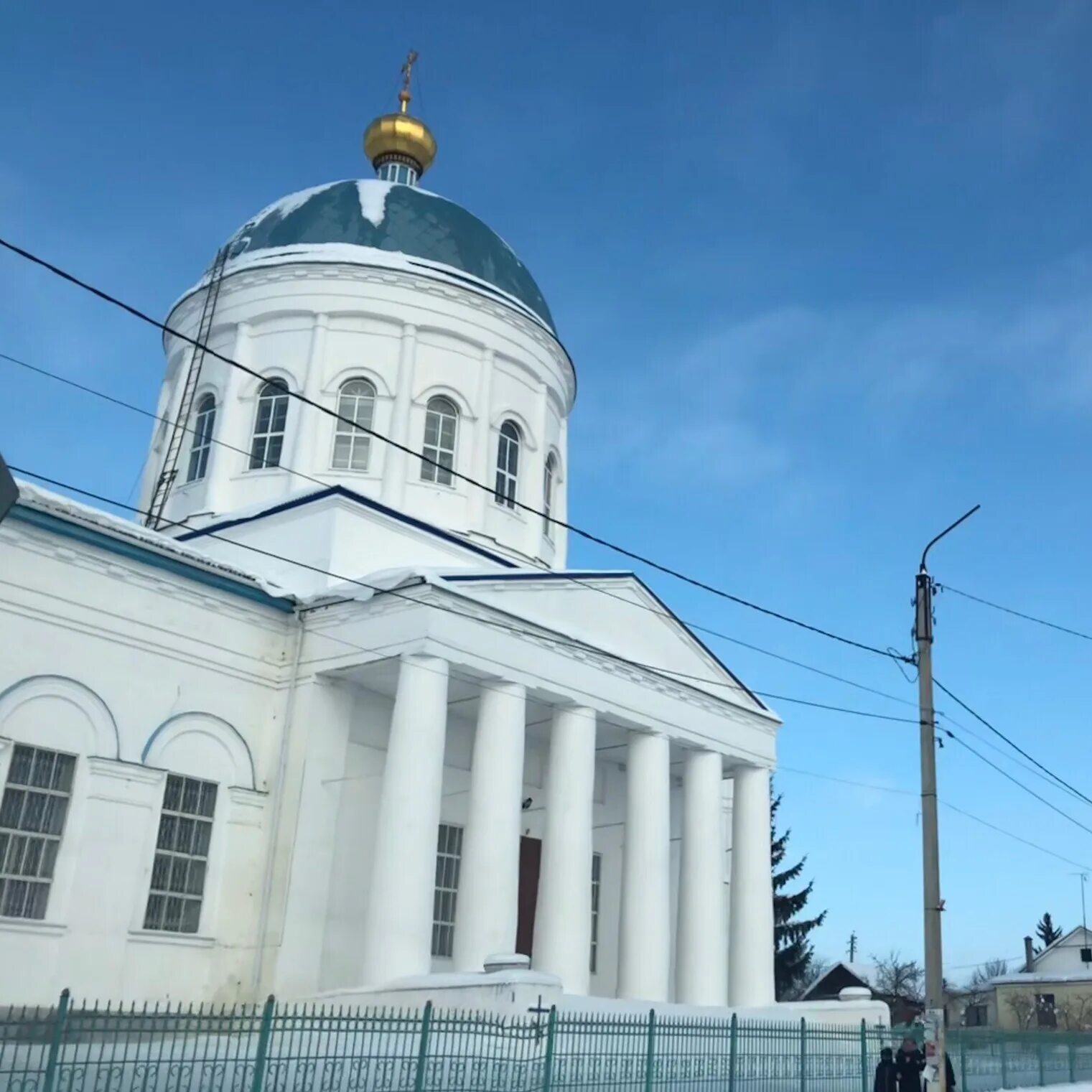 Свято Никольский храм Кромы. Храм в Кромах Орловской области. Поселок городского типа Кромы. Кутафино Орловская область Церковь.