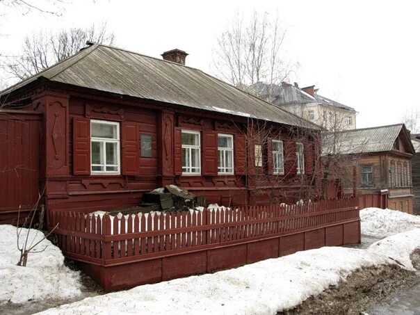 В каком городе живет семья кашириных. Музей горького в нижнем новгороде домик каширина. музей детства а.м. горького &quot;домик каширина&quot;. дом максима горького в нижнем новгороде дом кашириных.