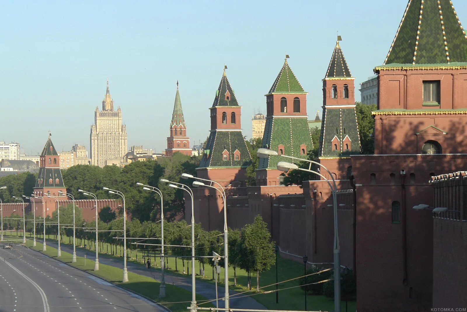 Москва и другие больше всего