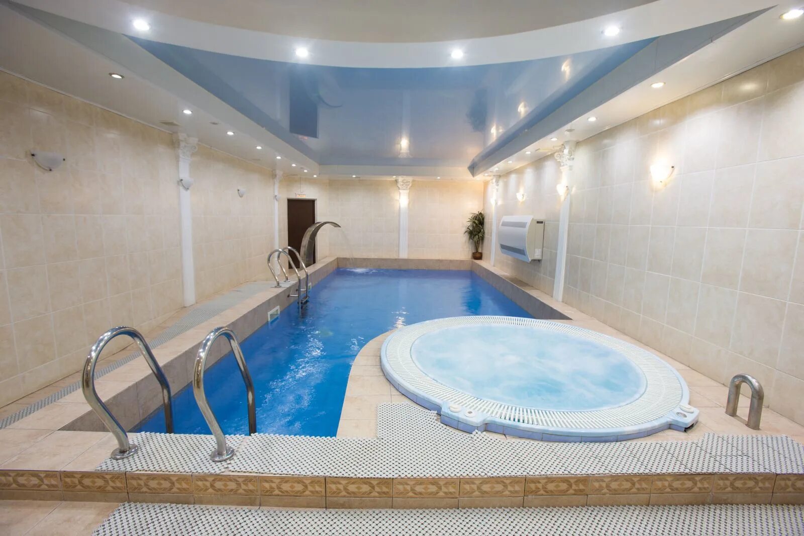 Сауны новокузнецка с бассейном. Царская сауна новокузнецк. Сауны новокузнецка с бассейном. Триумф сауна новокузнецк. Сауна альянс новокузнецк.