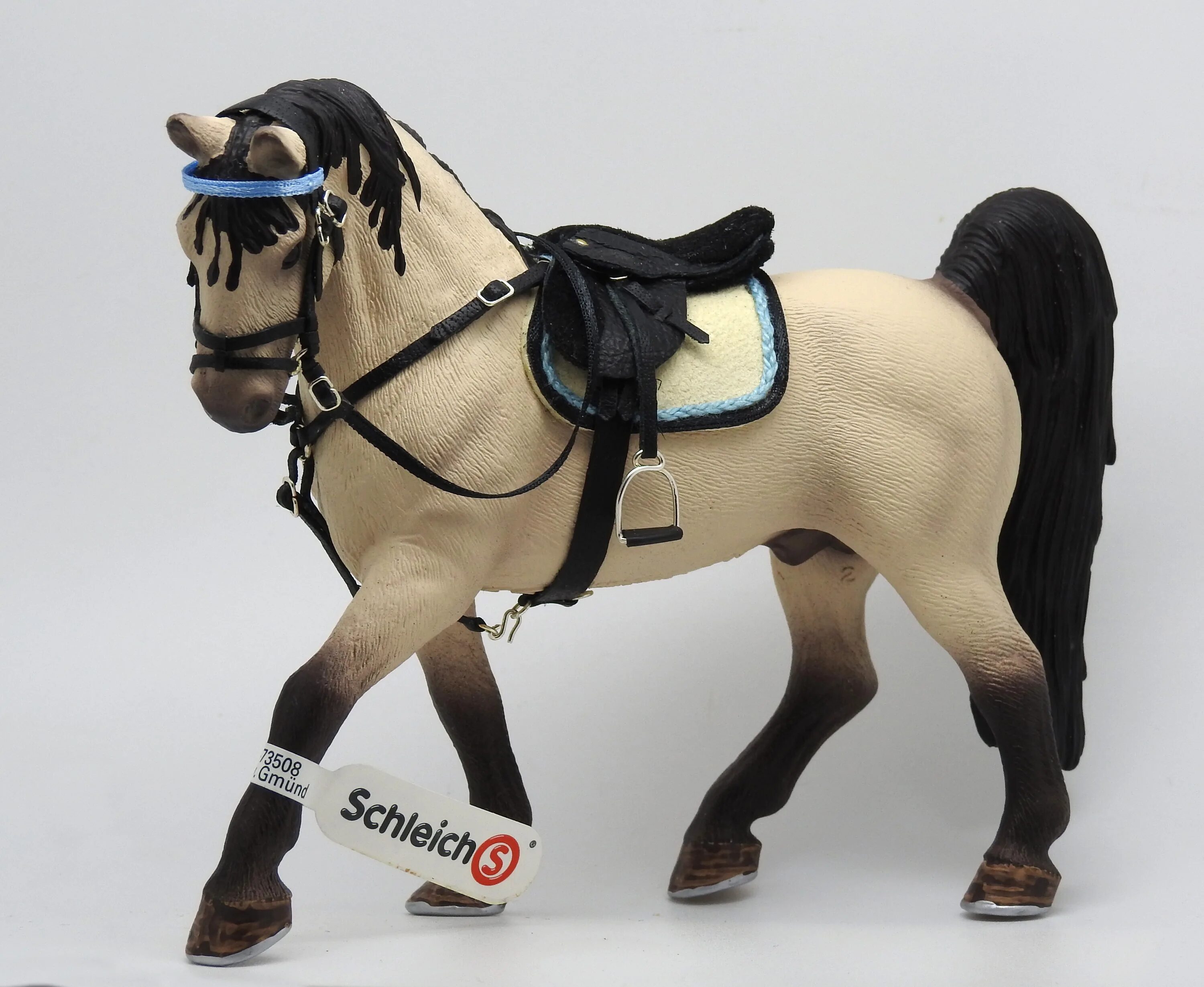 Амуниция для лошадей шляйх. Schleich клейдесдаль. 42057 schleich. седло шляйх. лошади шляйх клейдесдаль.