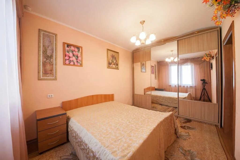 Квартиры посуточно в красноярске. Красноярск посуточная машина. Сопочная 36 красноярск. Сурикова 6 красноярск. Красноярск посуточная машина.