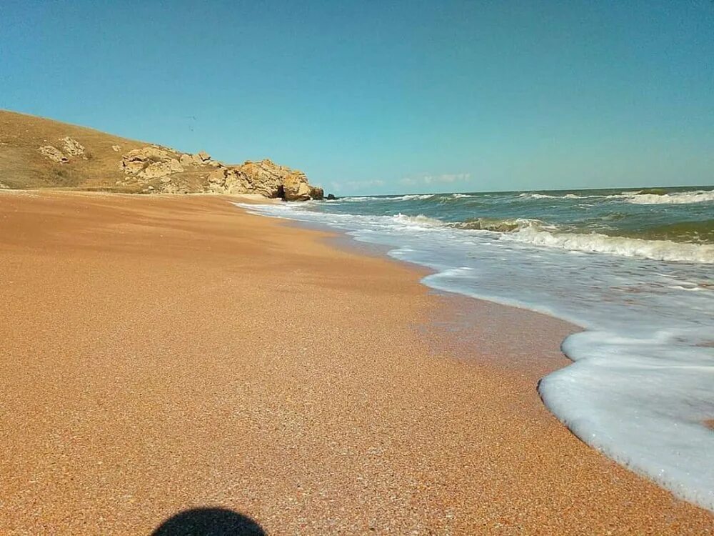 Золотые Пески Азовское море. Золотые Пески Крым. Золотые Пески Анапа пляж. Щелкино Азовское море. Золотой крым сайт