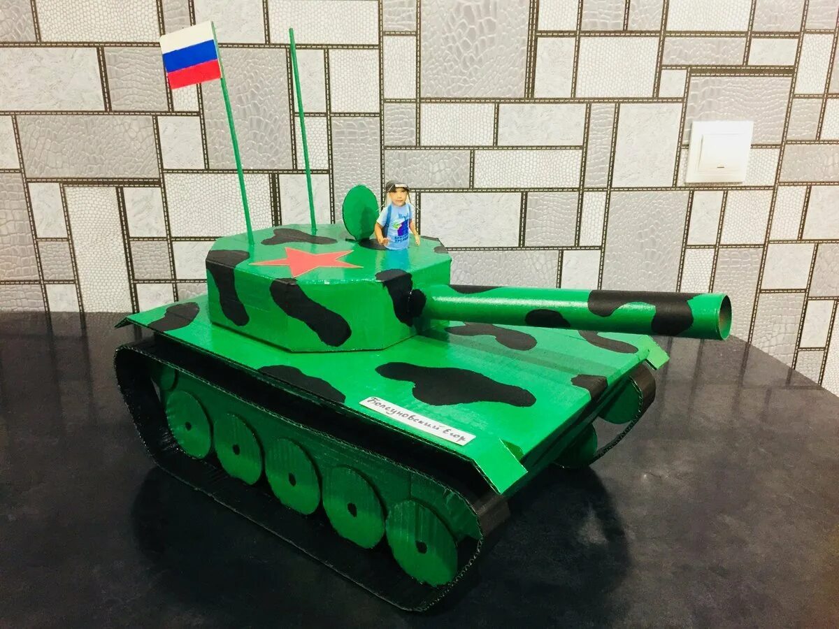 Лабо танки игра для детей. Игрушки полесье танки. Собирать детские танки. Игрушки для мальчиков 6-7 лет. Модель танка своими руками танк т34.