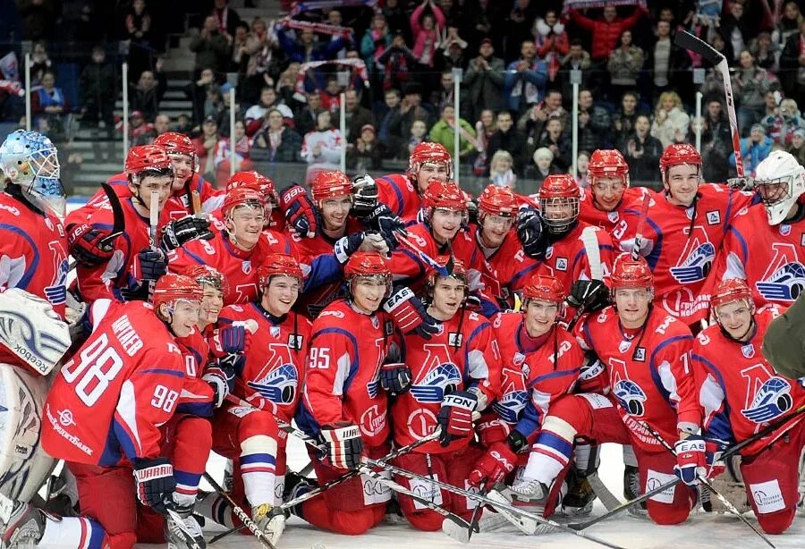 хоккейная команда ярославский локомотив. локомотив москва состав 2023. хоккейная команда локомотив ярославль. команда локомотив ярославль. состав локомотив ярославль хоккейный.