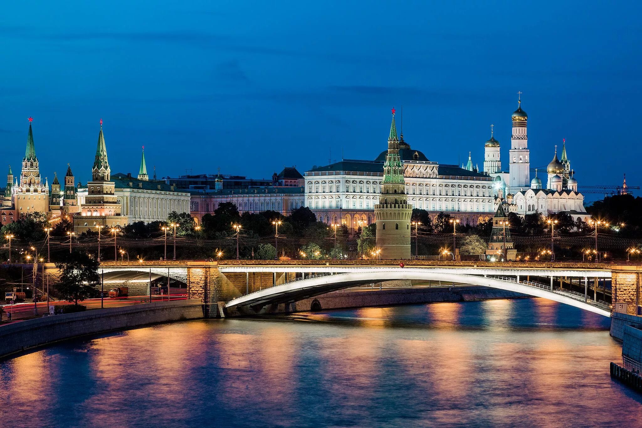 Что есть бесплатного в москве. Московский Кремль. Кремлин Москва. Московский Кремль Moscow Kremlin. Кремлин фото Кремля.