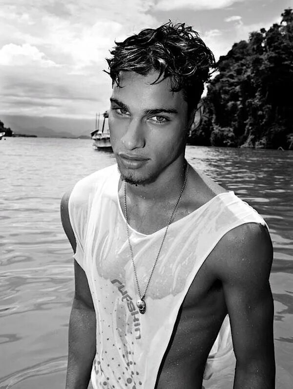 Чика модель мужчина. Francisco lachowski фотомодели бразилии. Чика модель мужчина. Испанский манекенщик джон кортахарена. Чика модель мужчина.