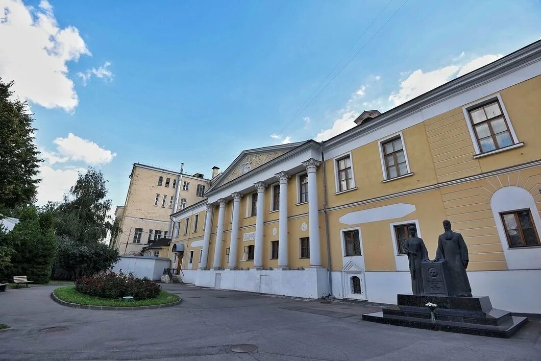 Усадьба лопухиных
