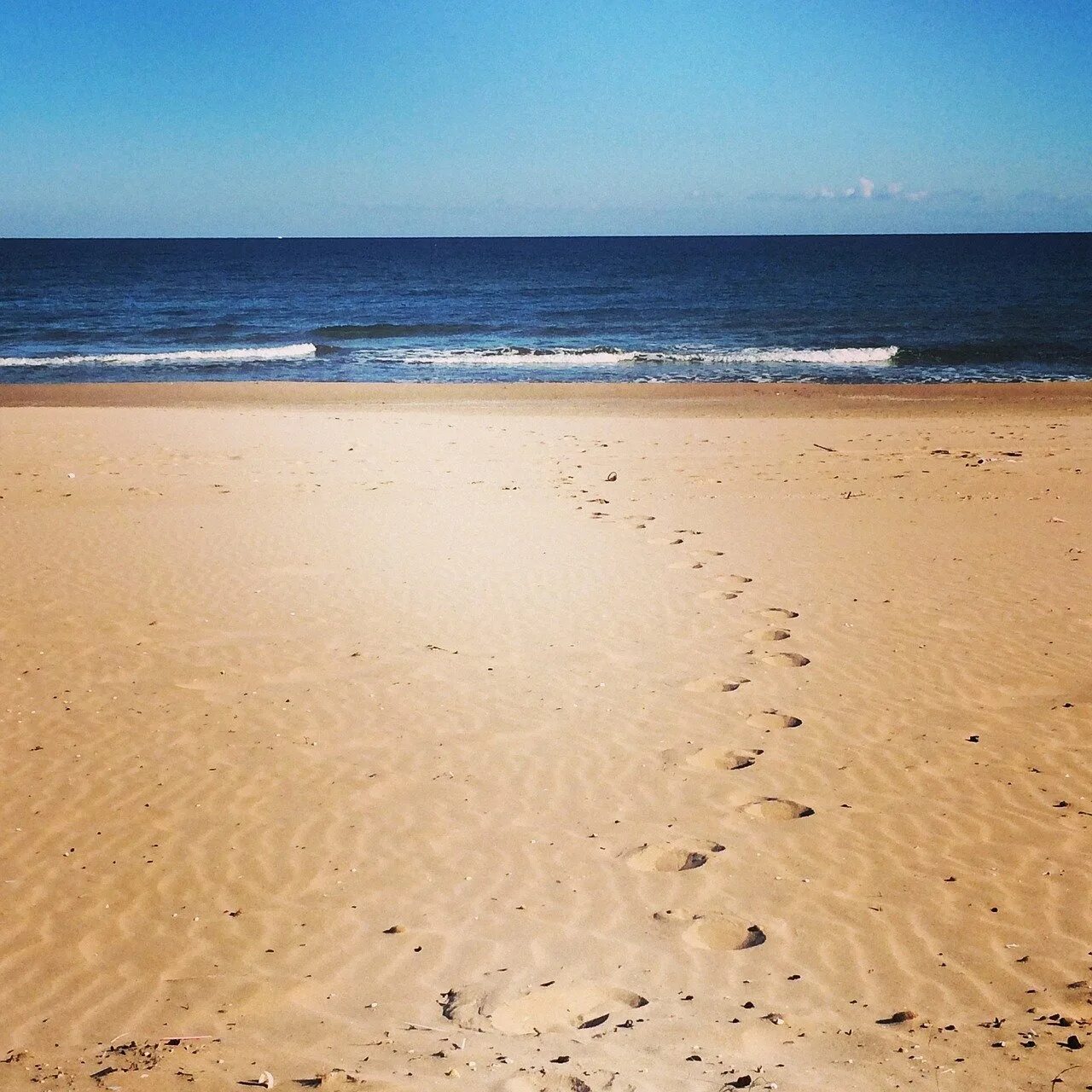 Пляж. Море пляж. «песчаный берег моря»сёра. Море пляж. «песчаный берег моря»сёра.