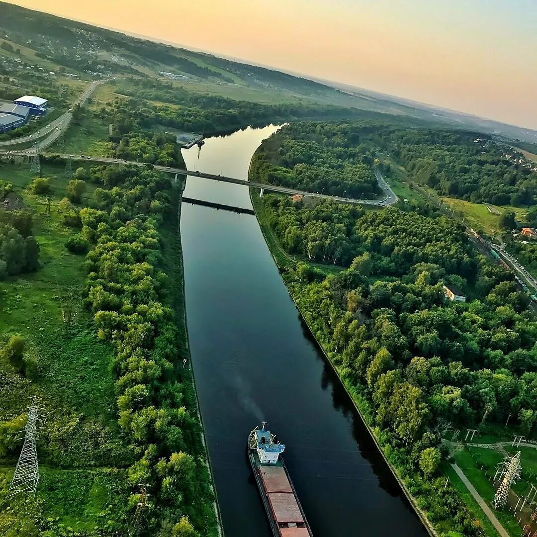 Икша время. Река Икша. Икша Московская область достопримечательности. Икша Дмитров. Икша достопримечательности.