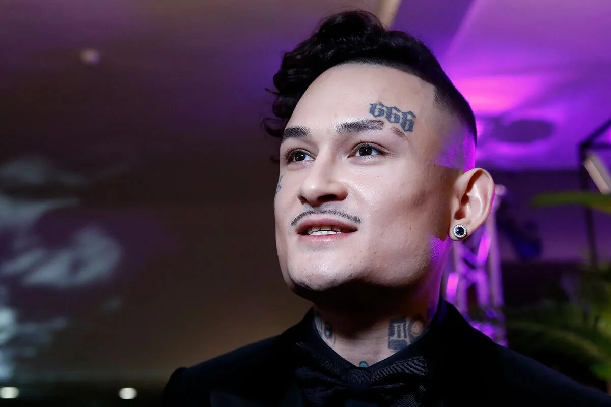 Алишер тагирович валеев. Моргенштерн 2022. Моргенштерн песня я рэпер. Моргенштерн кроп. Моргенштерн песня я рэпер.