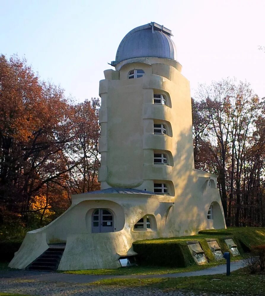 Эрих мендельсон «башня эйнштейна»- астрофизическая лаборатория. Башня обсерватория эйнштейна. Эрих мендельсон, башня-обсерватория эйнштейна. Башня эйнштейна бранденбург. Башня обсерватория.