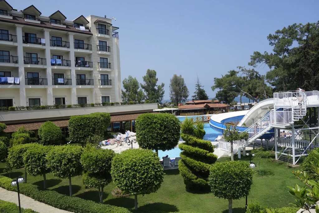 Jura hotels kemer resort. Палмет Резорт Кемер. Палмет Бич Резорт Кемер 5. Турция отель Пальмет Кемер. Palm Beach Resort Hotel 5 Кемер.