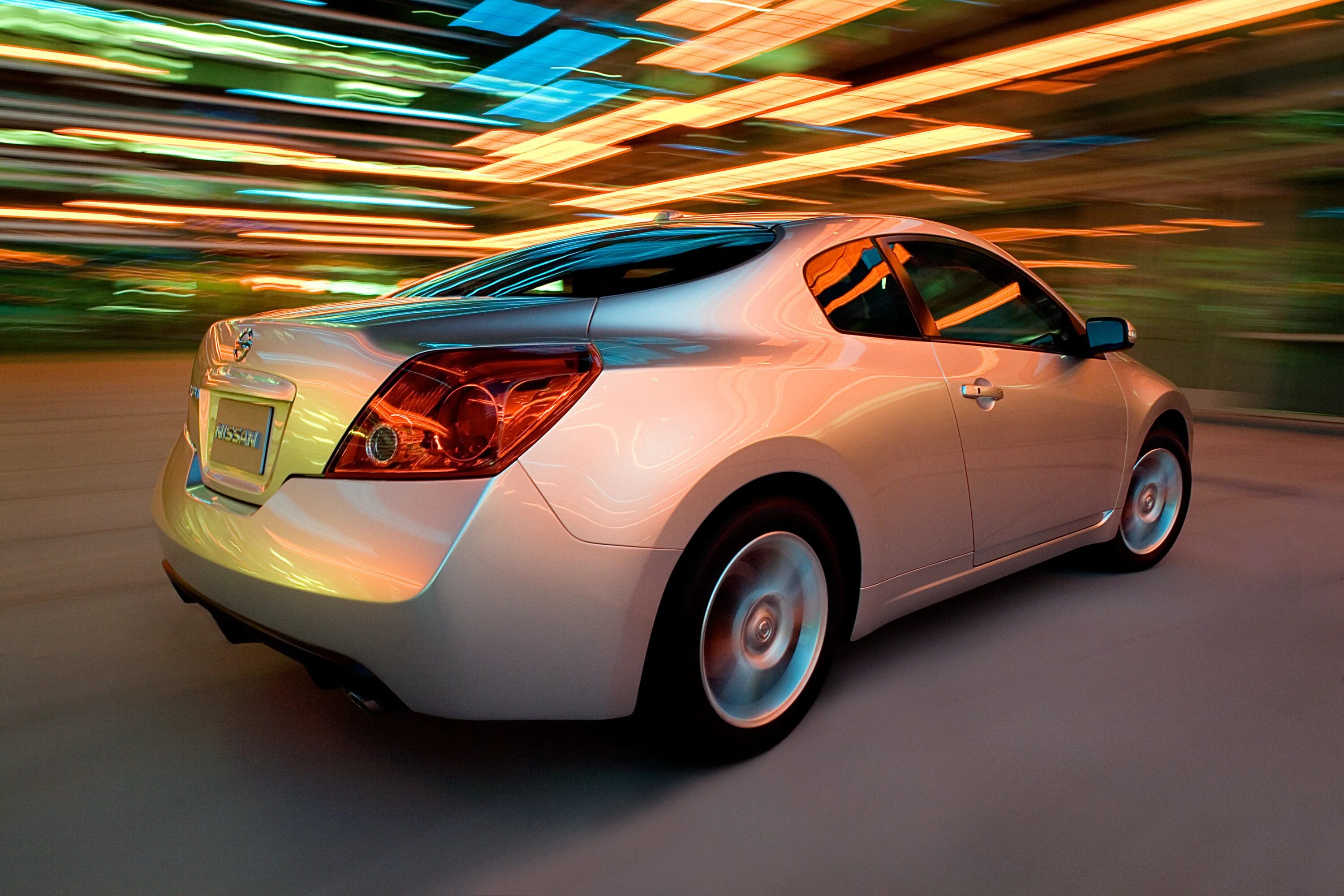 Москва фото ниссан. Ниссан альтима 2008 купе. nissan altima 2007 купе. nissan altima 2008 купе. nissan altima l32.