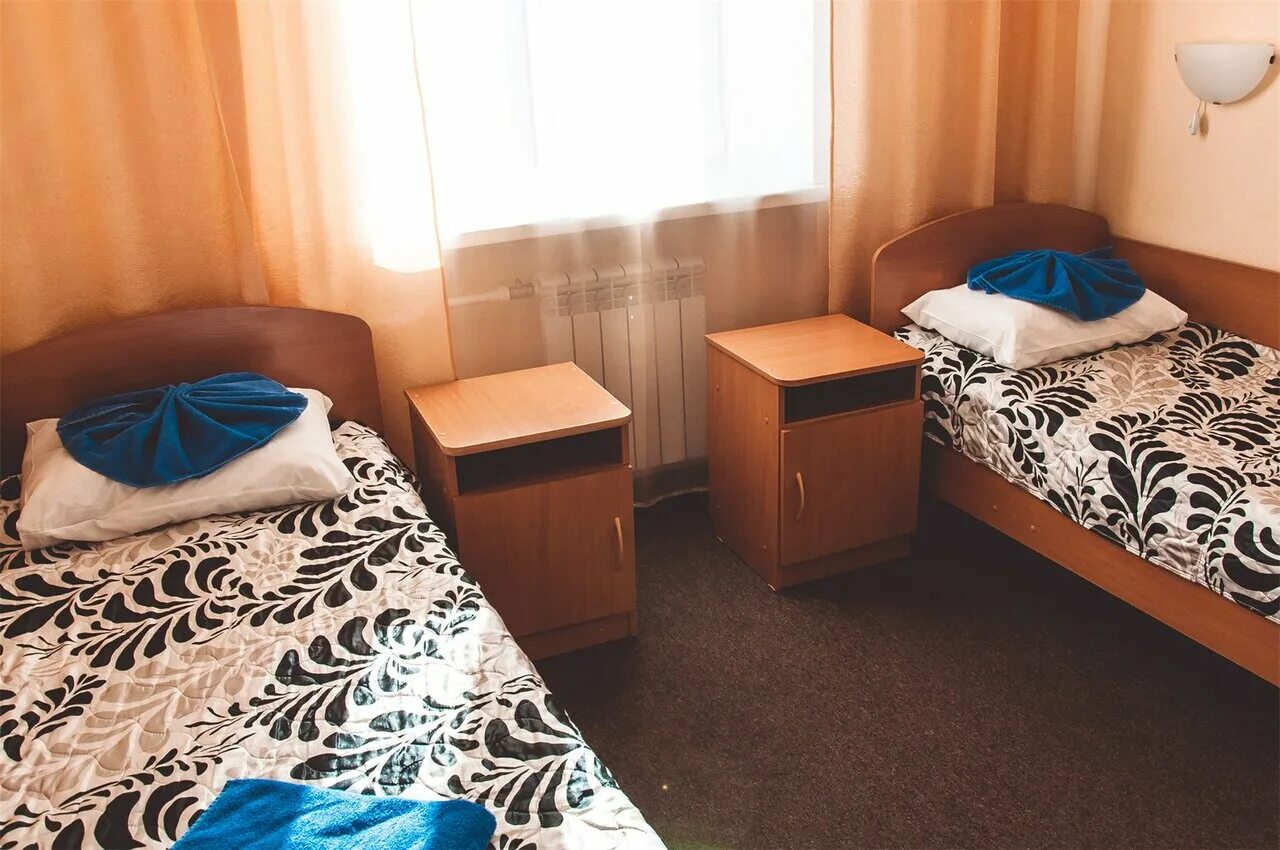 Гостиница север красноярск. Гостиница север мончегорск. Гостиница северная красноярск. Север ул. Гостиница северная красноярск.