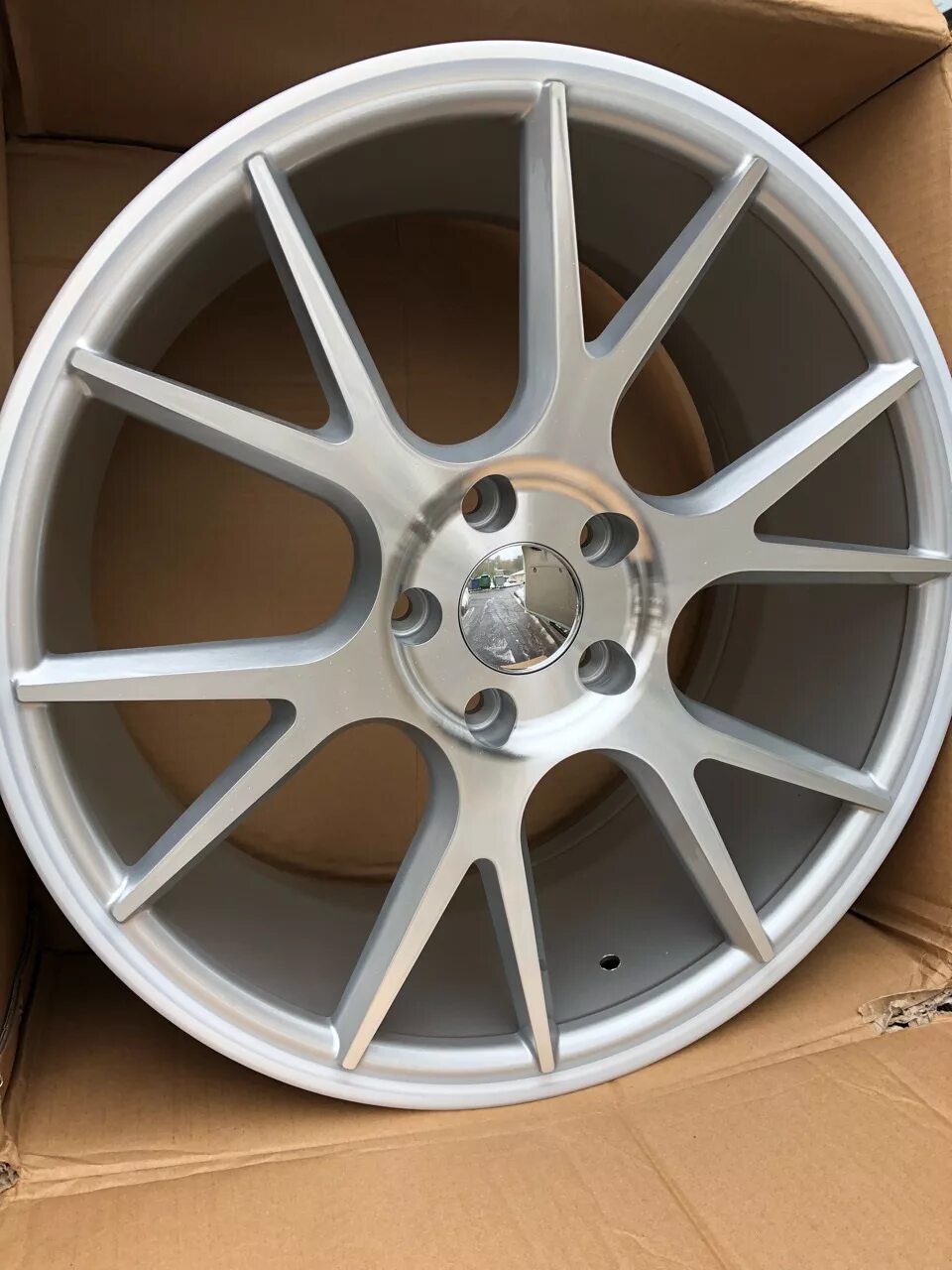 Диски могилев. Литье. Купить колеса в сборе с летней резиной разболтовка 137,9х6. Пескоструй литых дисков. Литьё лоренс 5 120 мерседес.