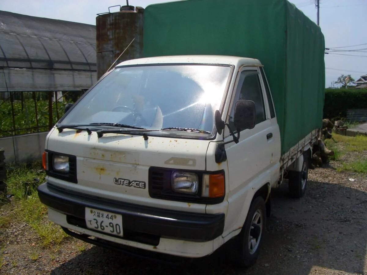 Тойота лит айс грузовик. Toyota Lite Ace Truck. Toyota Lite Ace Truck 4wd 2005. Toyota Town Ace Truck 4wd. Lite Ace Truck 4wd.