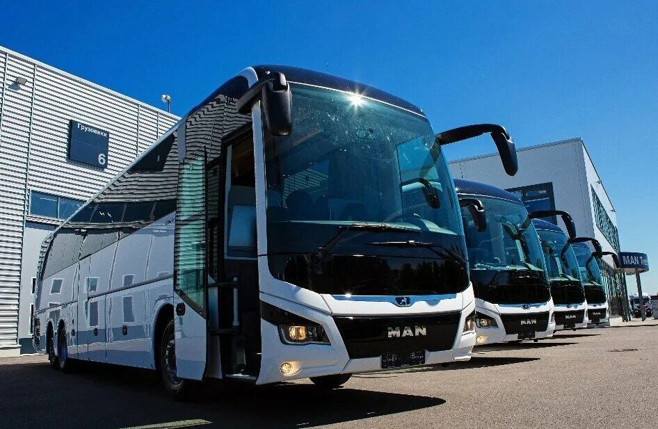 Междугородные пассажирские. Ман Lion s coach 2019. Заказной автобус. Автобус man СПБ. Интерсервис СПБ автобусы.