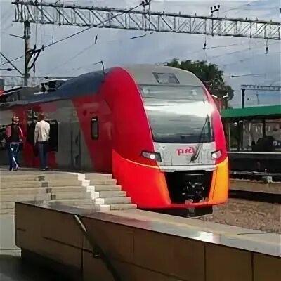Поезд ласточка киров нижний новгород. Ласточка ржд смоленск. 733 москва нижний. 733 москва нижний. Ласточка 733.