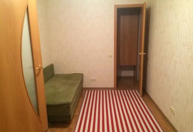 Снять хозяина недорого с фото. Ул Нарвская д5 к2. Ул Нарвская двухкомнатная квартира. Сутични квартира в Москве 1 комната 1500 рублей метро Водный стадион. ЦИАН Москва Нарвская.