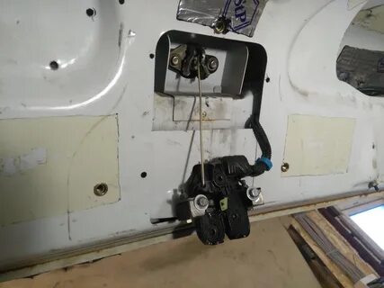 Замки газ 3110