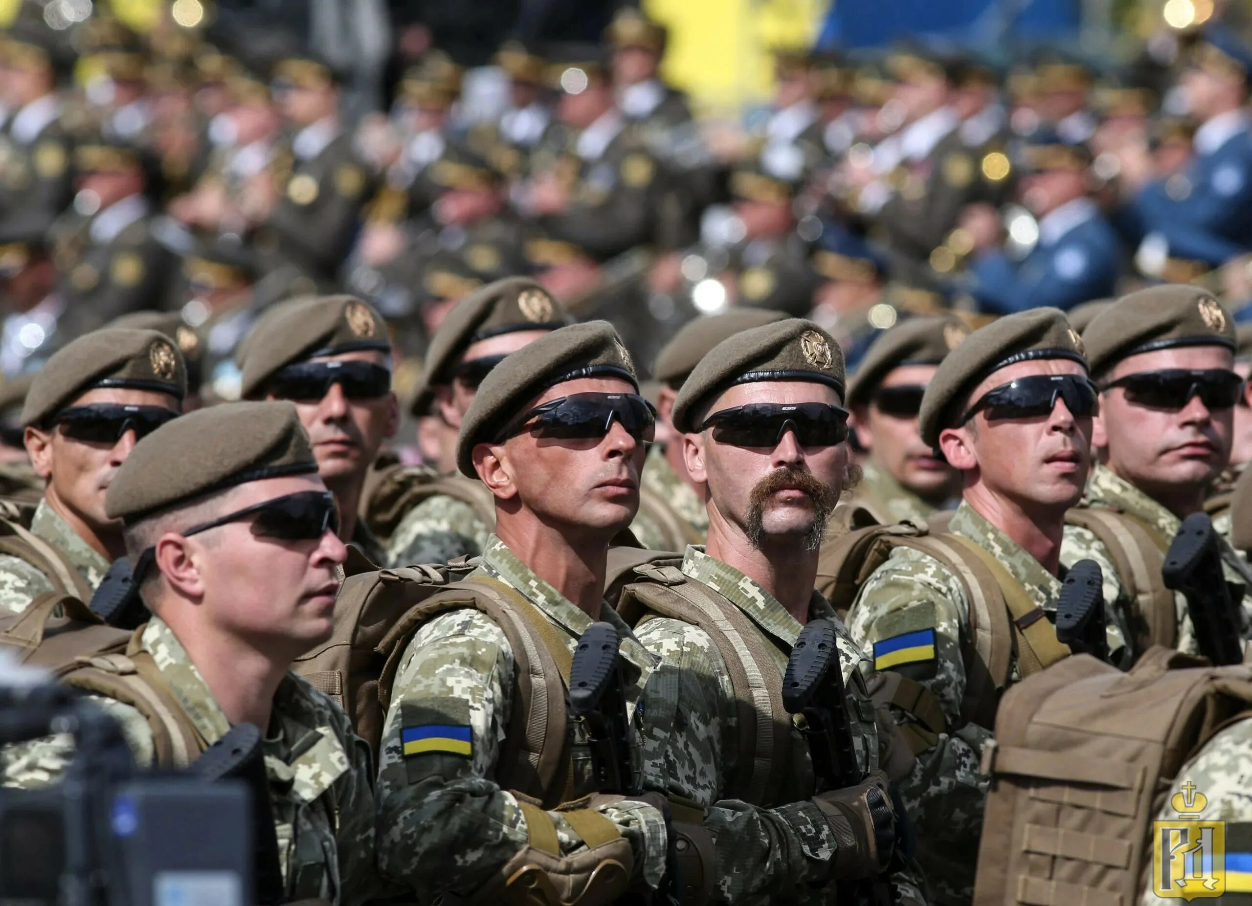 Вооруженные силы украины на украинском. Армия украины. украинский военный парад. парад украинской армии. вооружённые силыукраины.