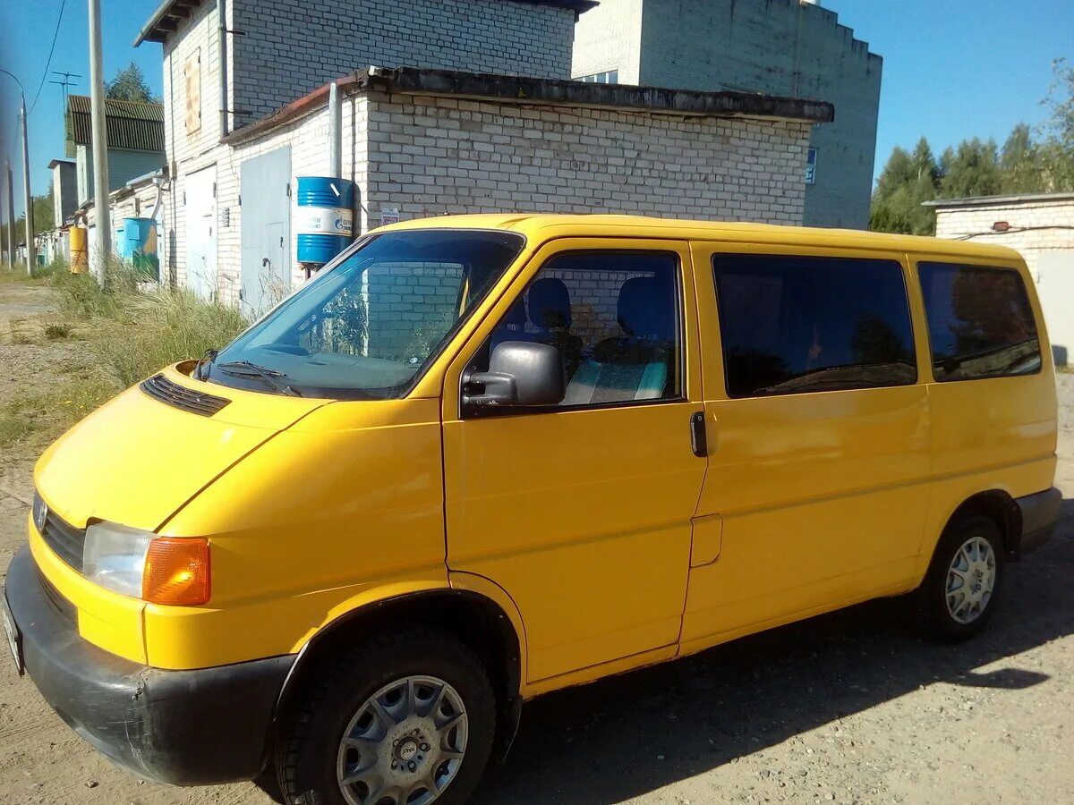фольксваген пассат сс 2009 140 л. грузопассажирский микроавтобус фольксваген транспортер. джетта 2010 г тонированный. фольксваген каравелла 1992 года. фольксваген купить бу в ростовской области.
