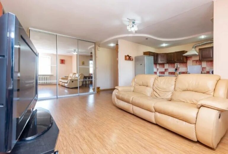 купить квартиру в гомеле беларусь. 3 комнатная квартира гомель. иринская 23 гомель квартира. 3 комнатная квартира гомель. забронировать жилье в гомеле.