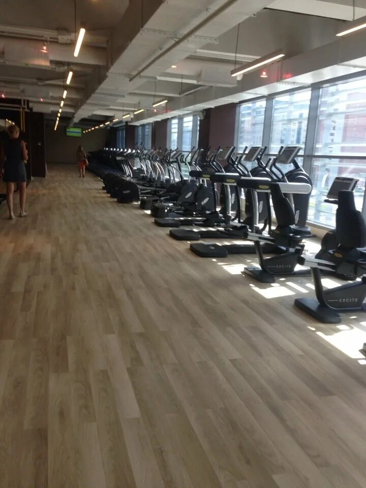 Gw fitness комендантский. Фитнес на долгоозерной. Гуси лебеди фитнес на туристской. Фитнес на долгоозерной. Фитнес в 5 озер на долгоозерной.