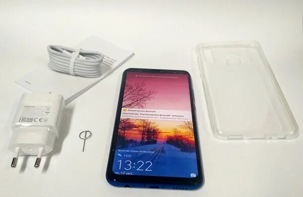 Honor 8 зарядка. Хонор 8x зарядка. Зарядка для хонор 8х. Honor x8a комплектация. Блок питания хонор 8х.