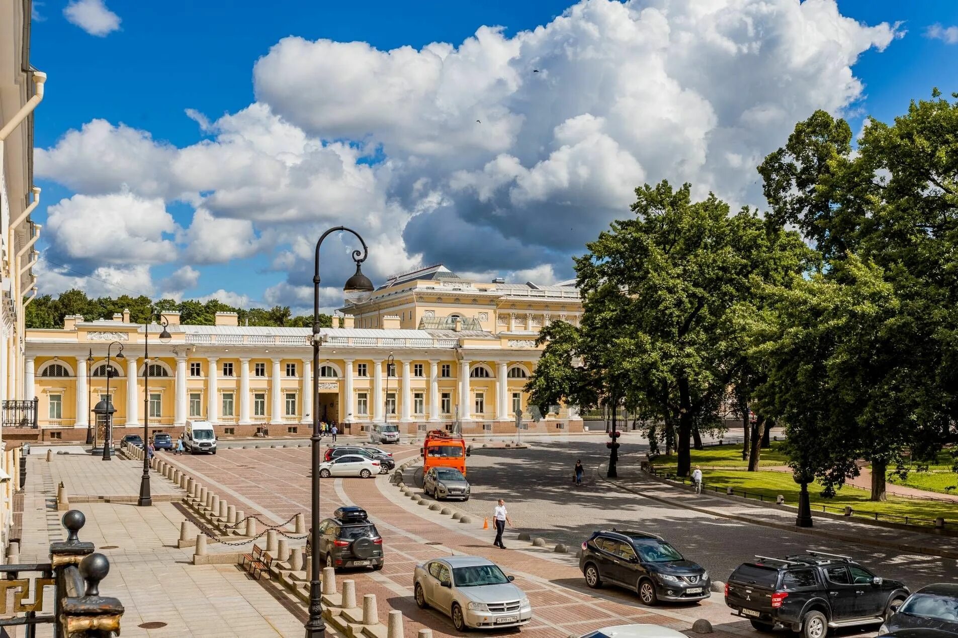 Площадь Искусств (Санкт-Петербург) - Dslov.ru