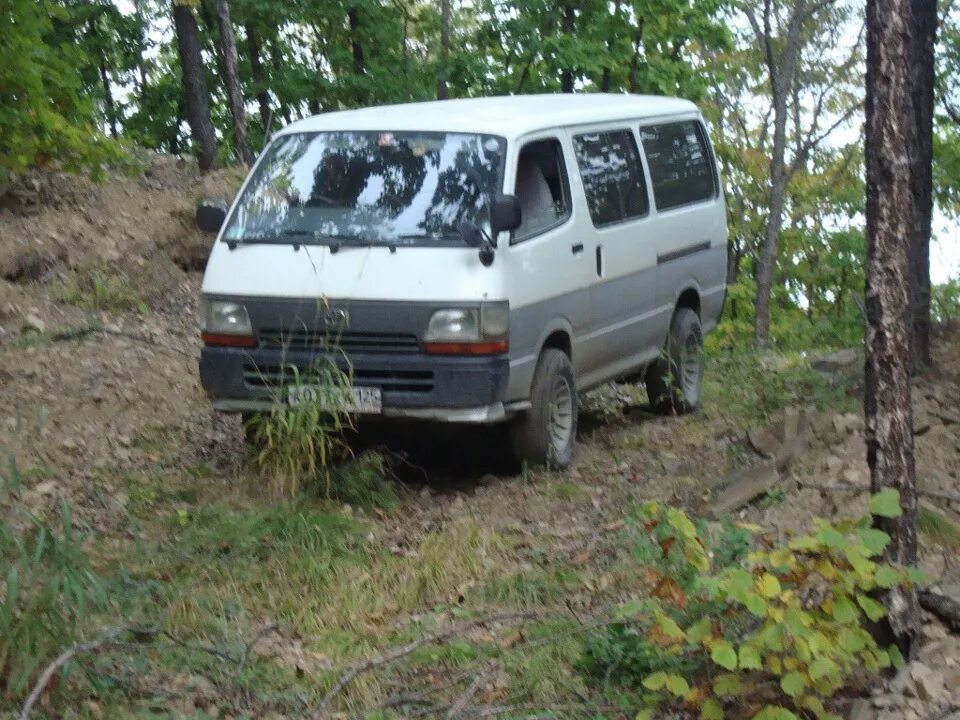 Toyota hiace lh178. Тойота хайс 178. Тойота хайс lh119. Lh107 hiace. Кузов хайс lh178.