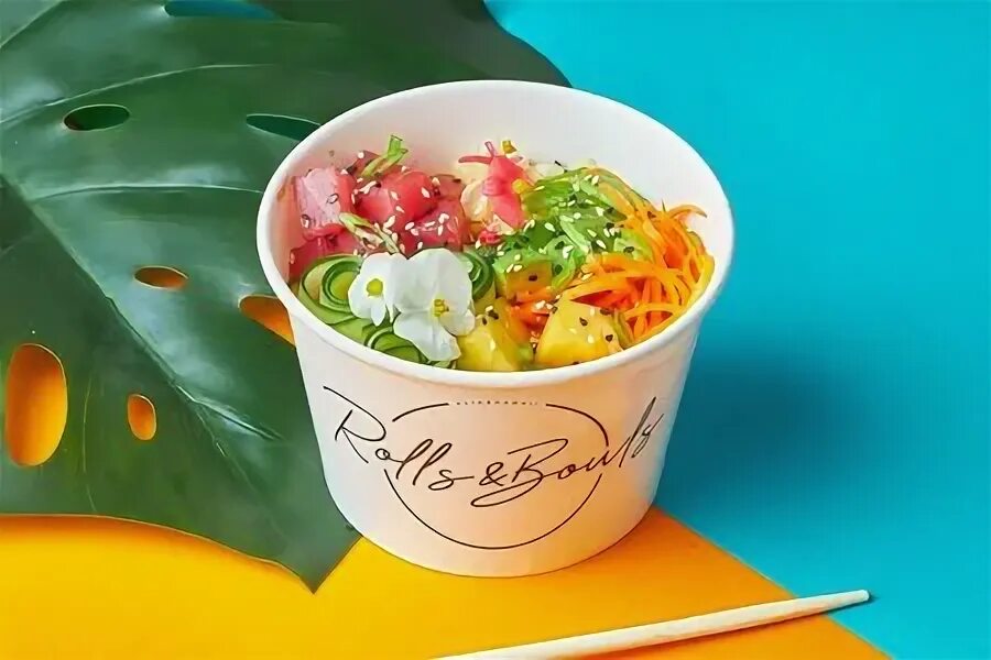 Заказать "Поке с креветкой спайси большой" из Rolls & Bowls в Москве через Яндек