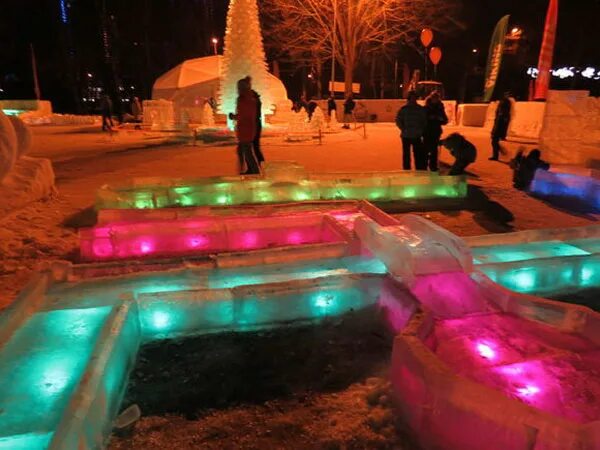 зимние развлечения в измайловском парке. Otaru snow light path festival. снежный кинотеатр. снежное. летний кинотеатр в измайловском парке.