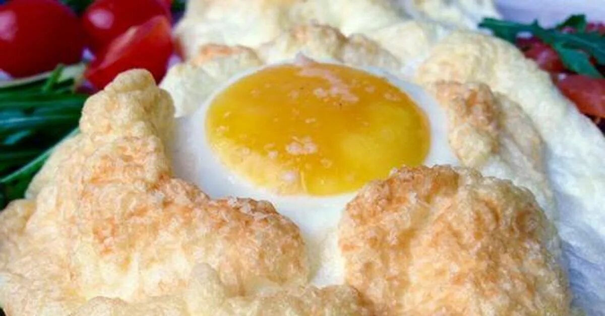 Блюдо с сыром и яйцом как называется