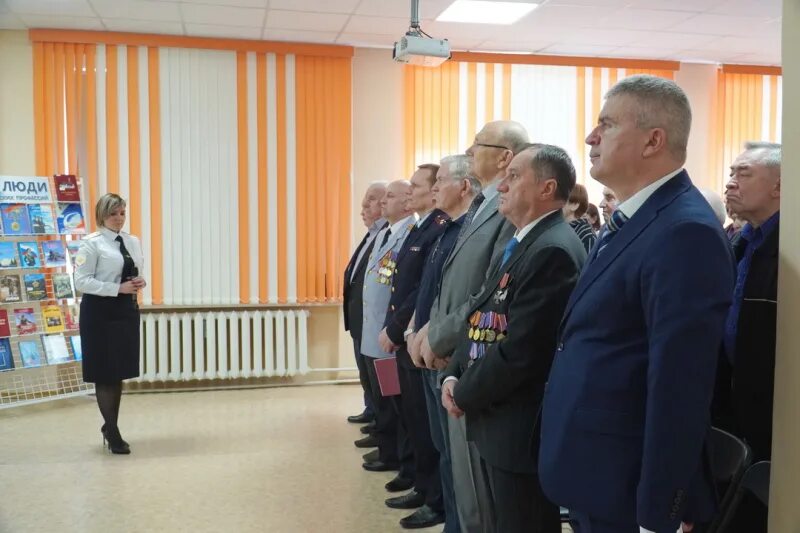 День ветерана овд 17 апреля. День ветеранов органов внутренних дел и внутренних войск.