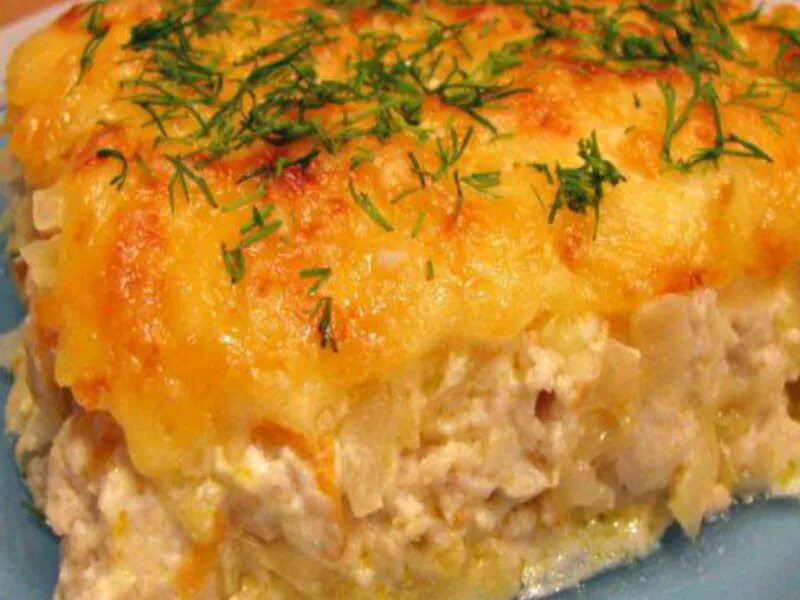 запеканка капуста белокочанная. запеканка капуста белокочанная. капустная запеканка с фаршем в духовке. запеканка из капусты и картофеля. запеканка фарш картофель капуста в духовке.