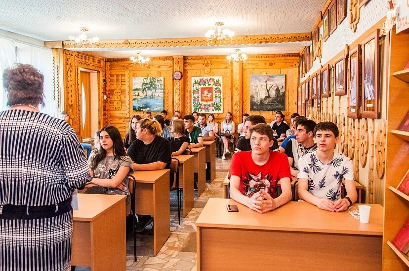 Колледж никулина сайт. Подольский колледж имени а.в. Никулина Подольск. Подольский колледж имени Никулина СП 2. Никулино колледж Подольск. Колледж имени Никулина в Климовске.