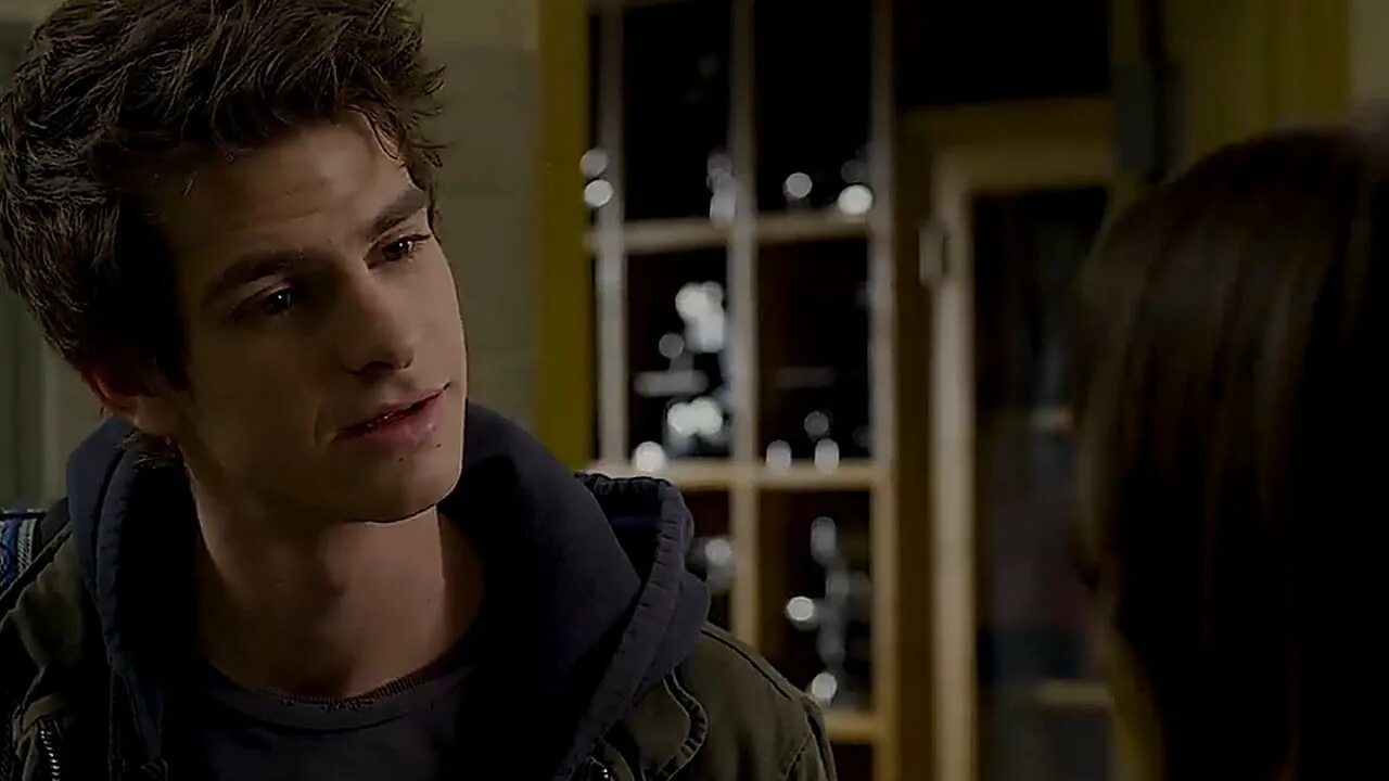 Scene high. Scene high. Взлеты и падения отбросы 2019. Лабиринты разума дорама поцелуи. Том хиддлстон высотка.