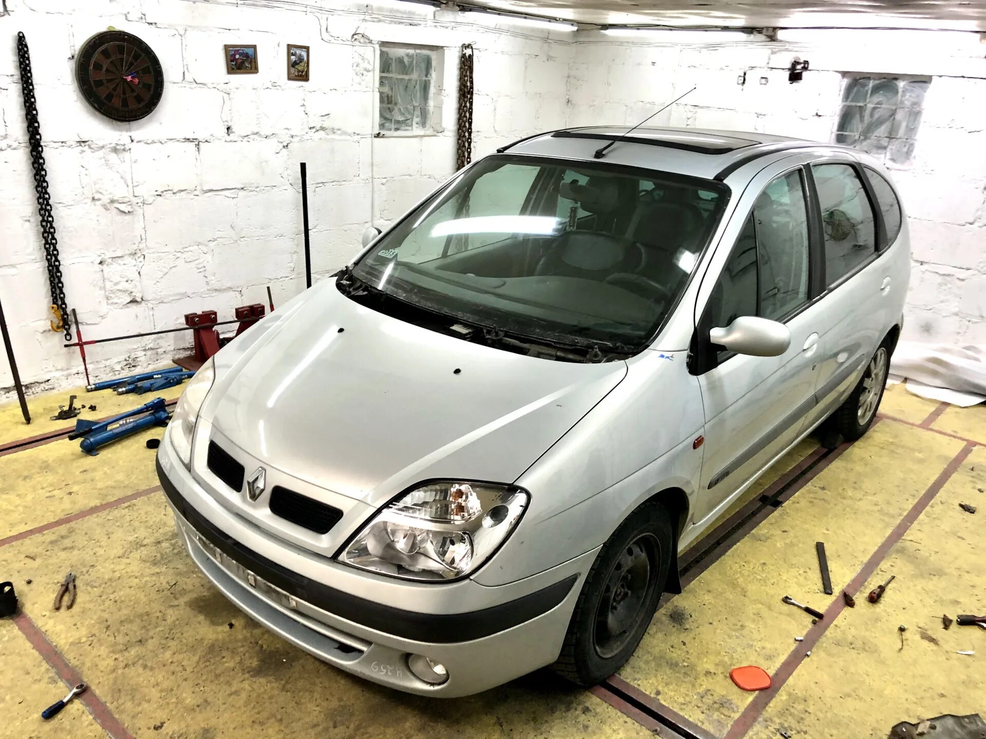 Renault Scenic 2 поколение рестайлинг, компактвэн - технические характеристики, 