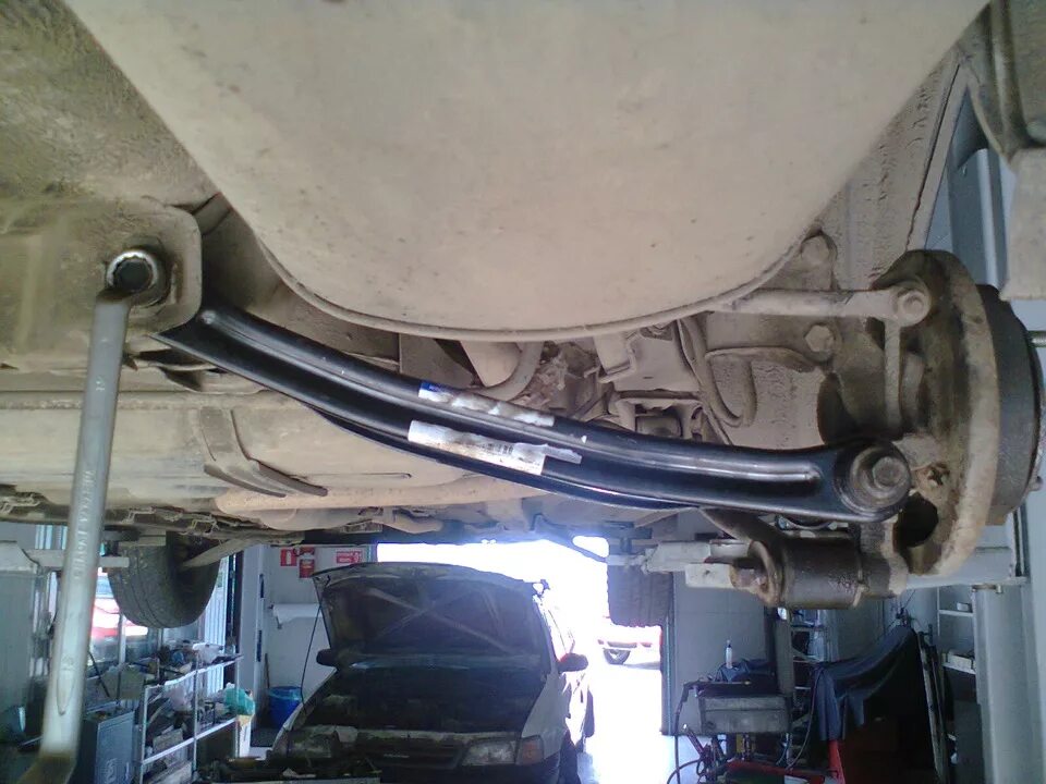 Новой жизни глоток (Часть 1) Подвеска. - Hyundai Accent (2G), 1,5 л, 2010 года в