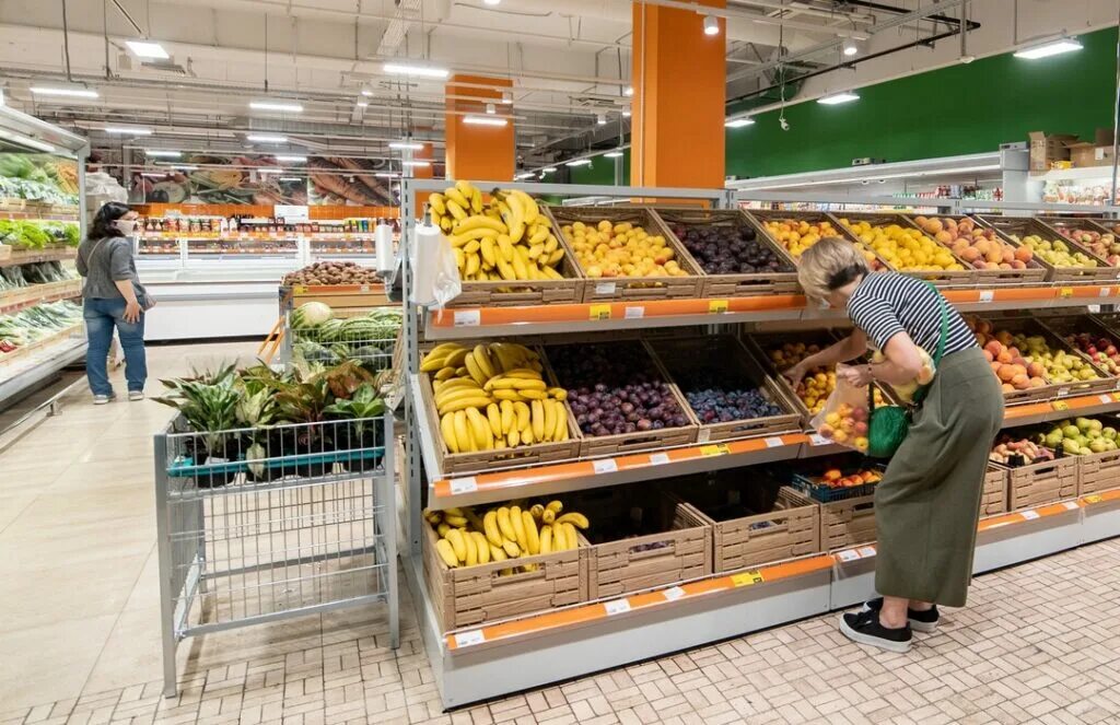 Магазин maxi. Гипермаркет макси Архангельск. Супермаркет. Макси продуктовый. Макси Архангельск продуктовый.