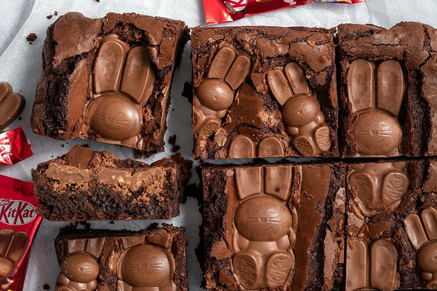 Kit kat mini eggs. Kitkat заяц. Kitkat bunny. Kitkat eggs. Kitkat bunny.