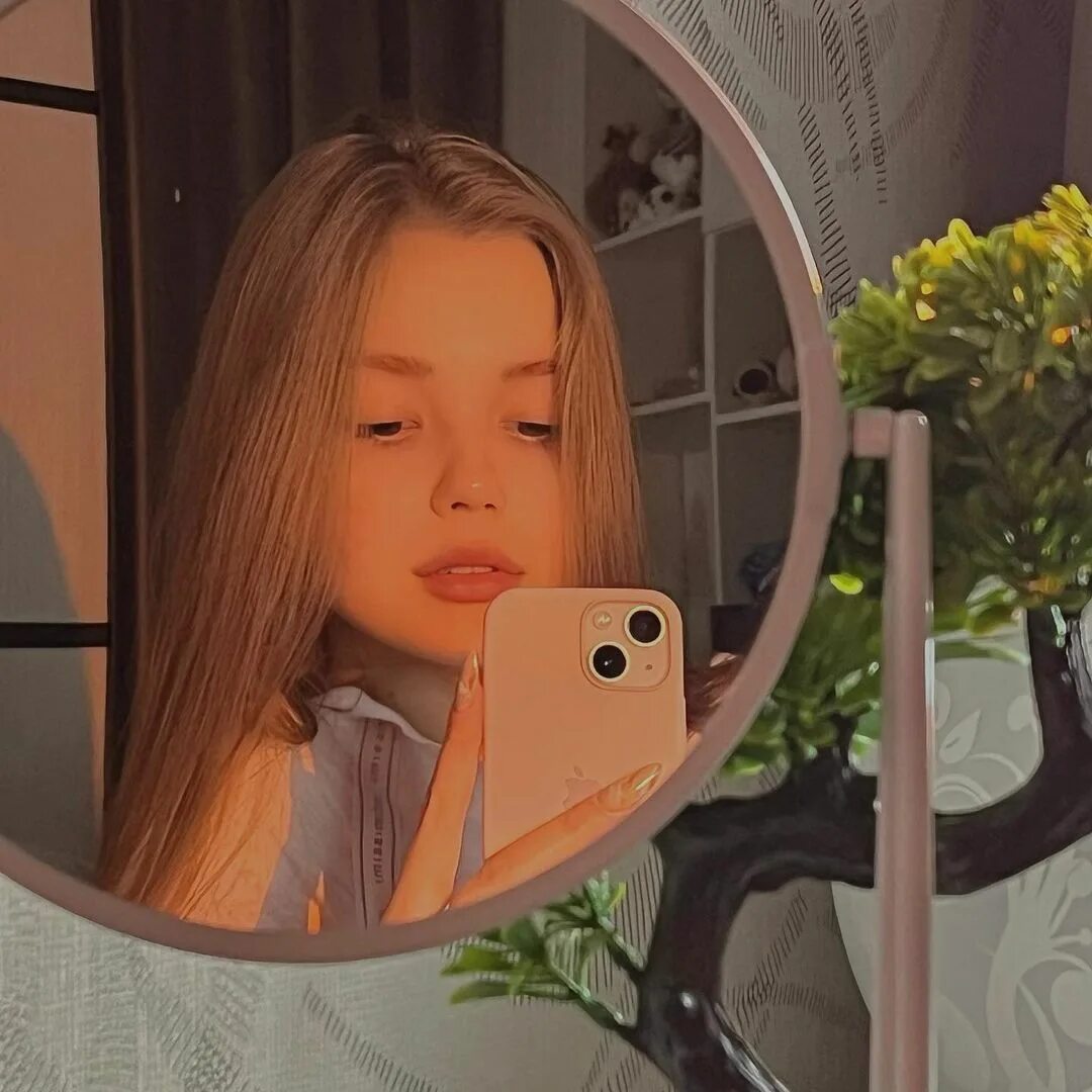 Девушка зубарева инстаграм. Алина зубарева. зубарев и алина. девушка зубарева алина. алина подруга зубарева.