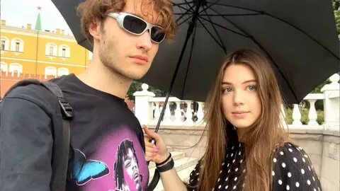 Девушка парадеевича